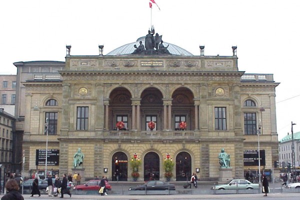 kgl-teater-2000