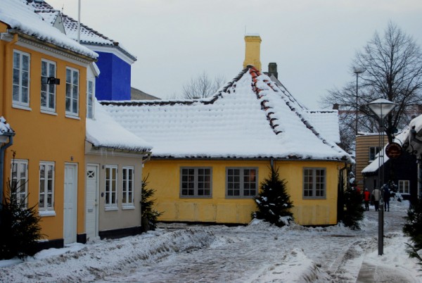 1-dec-2010